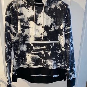 Nike Standard Issue Women’s Basketball Hoodie